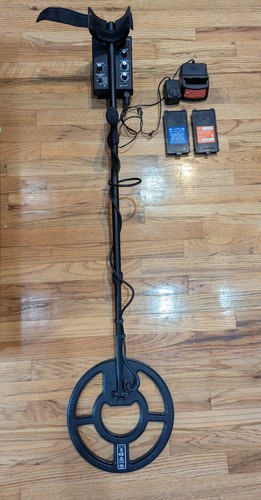 White metal detectors - white's,