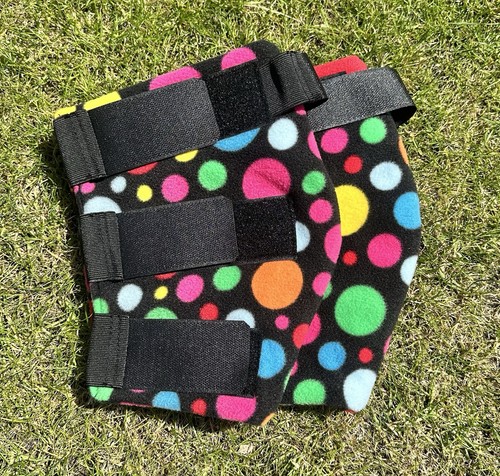 Cob size fleece hock - cob,