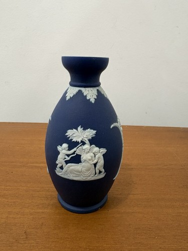 Wedgwood jasperware dip - wedgwood, bulb