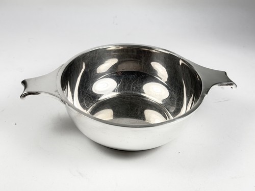 Solid silver quaich bowl - silver,