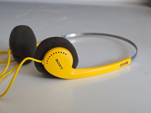 Sony sports yellow mdr - sports,
