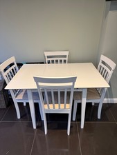 extending dining table and