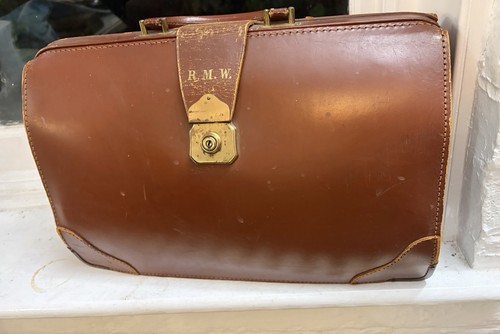 Vintage leather gladstone - vintage,