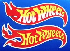 2X HOTWHEELS TOY CARS