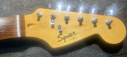 Squier fender guitar - ‼️squier,