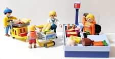 Playmobil paying for grocery