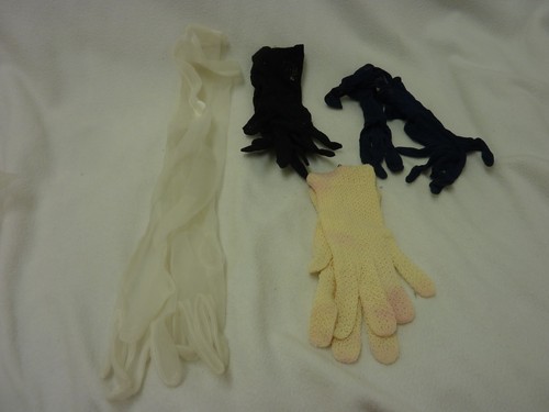 Pairs vintage gloves - 4,