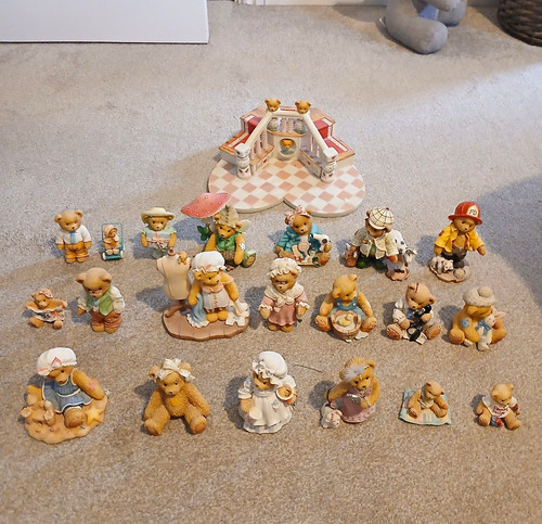 Cherished teddies spot resin - spot,