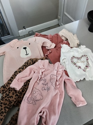 Girl baby clothes - girl's,