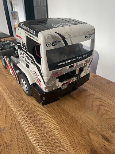 Thunder tiger man truck - tiger,