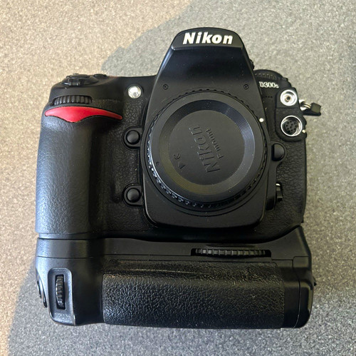 Nikon d300s digital slr - digital, 12.3mp