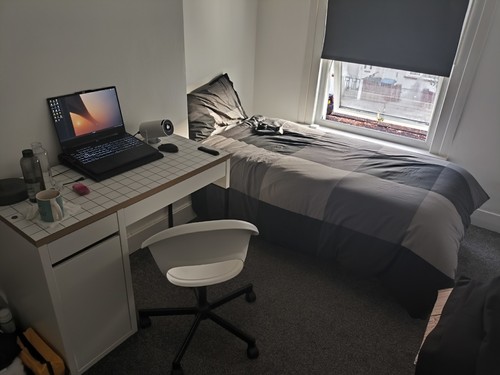Bed with mattress chair and - ,,