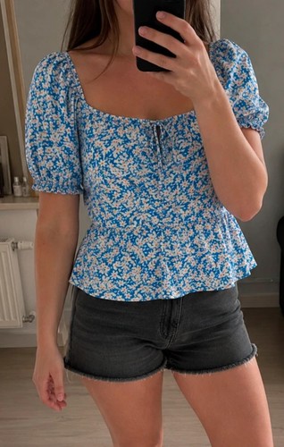 Women new look blue floral - new,