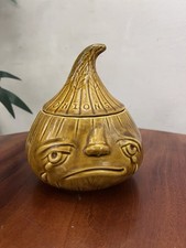 Vintage Crying Onion Pot