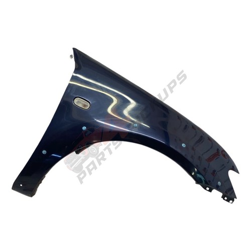 Mitsubishi l200 driver - driver, side