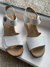 Pavers White Wedge Sandals . Hook and loop Fastening Size 6 . Height 2.5 Inches