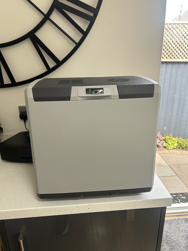 Gear 28l portable cooler - 28l,