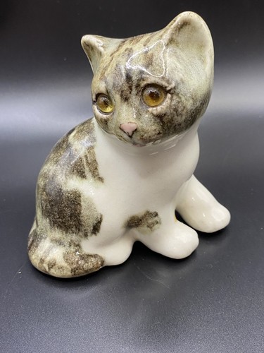 Winstanley porcelain kitten - kitten, /