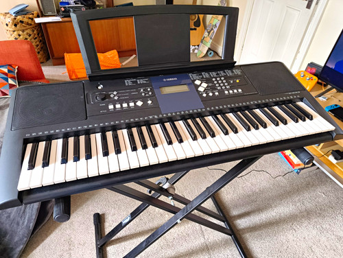 Yamaha psr e333 - psr-e333, 61-black