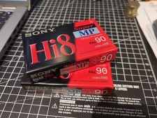2 off - Sony Hi8 P5-90HMP