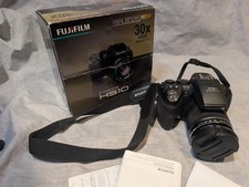 Fuji FinePix D-SLR style HS10 Bridge Camera 24-720mm 30x Zoom Lens + SD Card