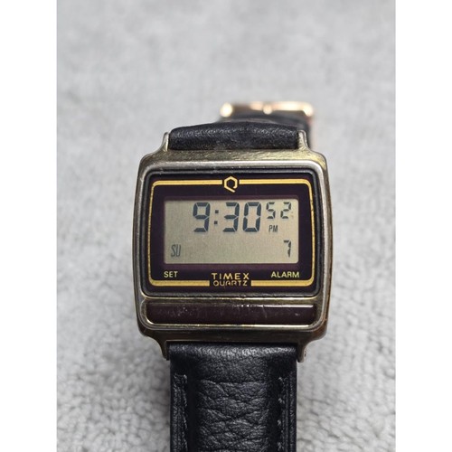 Retro timex digital dress - q,