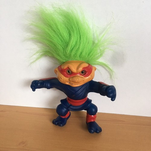 Hasbro ninja troll action - hasbro,