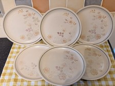 Six Autumn Leaves Dinner