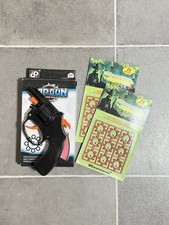 Toy cap gun with 2 packs of