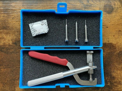 Huk car key blade pin - car,