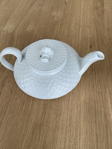 Antique 1820s wedgwood - wedgwood, white