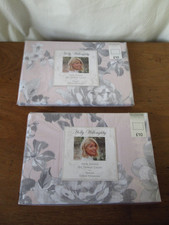Holly Willoughby Tamsin Oxford