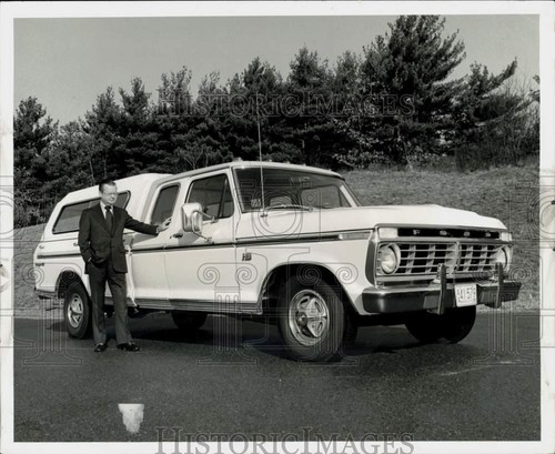 1974 press photo robert - 1974,