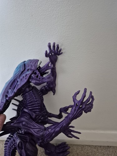 Lanard alien queen - alien,