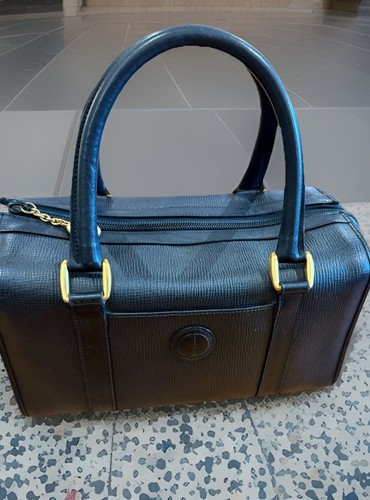Gucci vintage logo - gucci, leather
