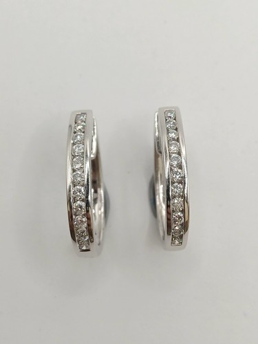Platinum round brilliant - platinum,