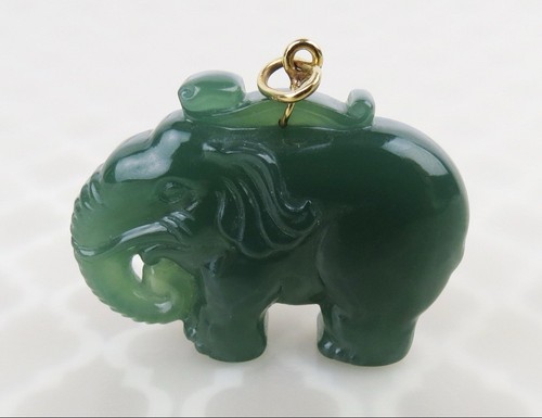 Natural green jade elephant - natural,