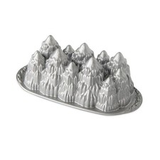 Cake Tin: Alpine Forest Cake