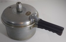 Vintage Presto Cook Master 4