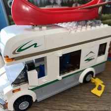 LEGO CITY: Camper Van (60057)