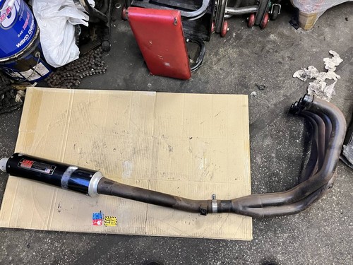 Suzuki gsx r1100 oil cooled - suzuki, oil-cooled