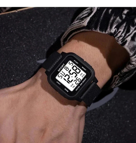 Skmei digital sports watch - ⌚,