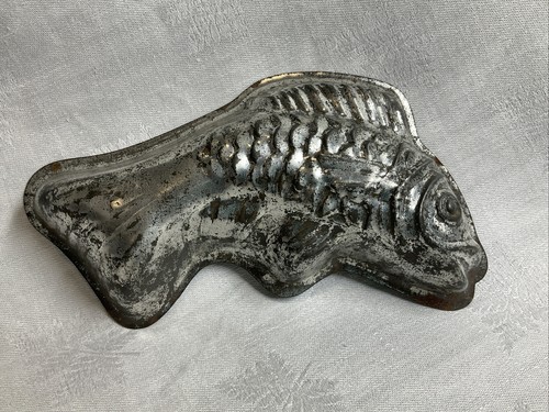 Fish metal jelly - fish,