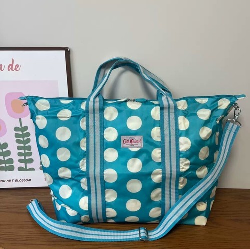 Large cath kidston zip - large,