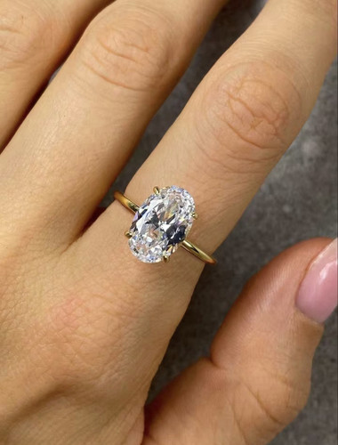 Oval diamond yellow gold prong - oval,