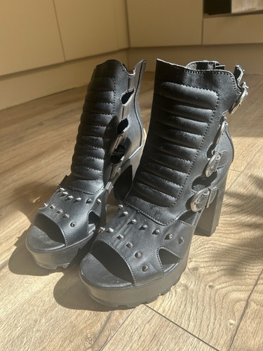 Rock rebel gothic - gothic, punk