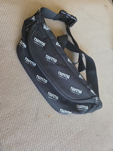 Trapstar pouch bag rare - pouch,
