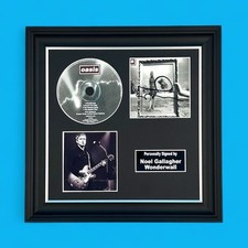 Noel Gallagher Signed Photo &