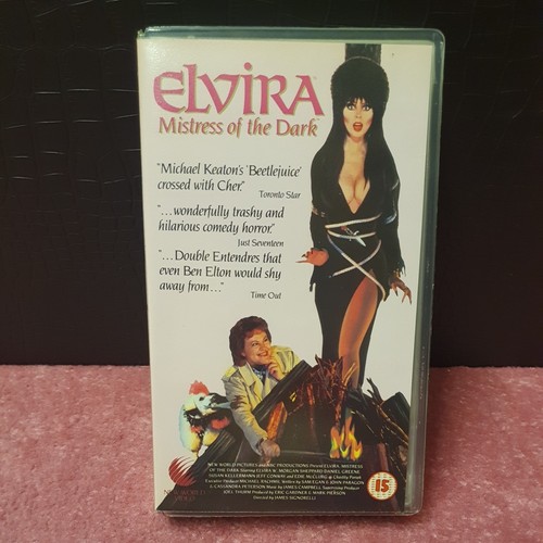 Elvira mistress the dark - elvira,