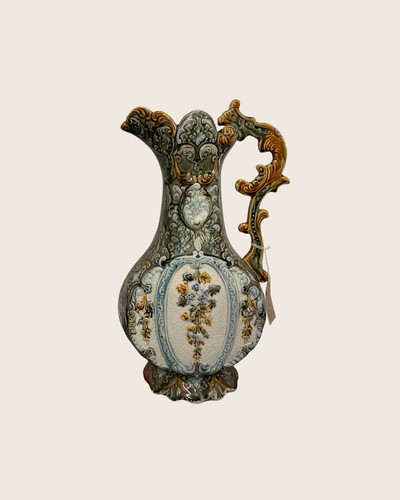 Majolica vase - majolica,